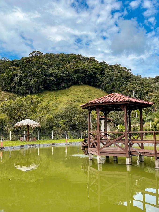 Ampla Casa De Campo - Afaven Aguas Mornas Exterior foto